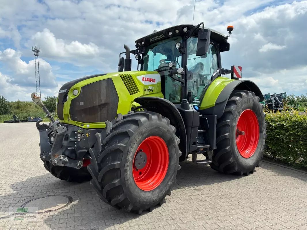 Claas Axion 810 Tractor €111,000