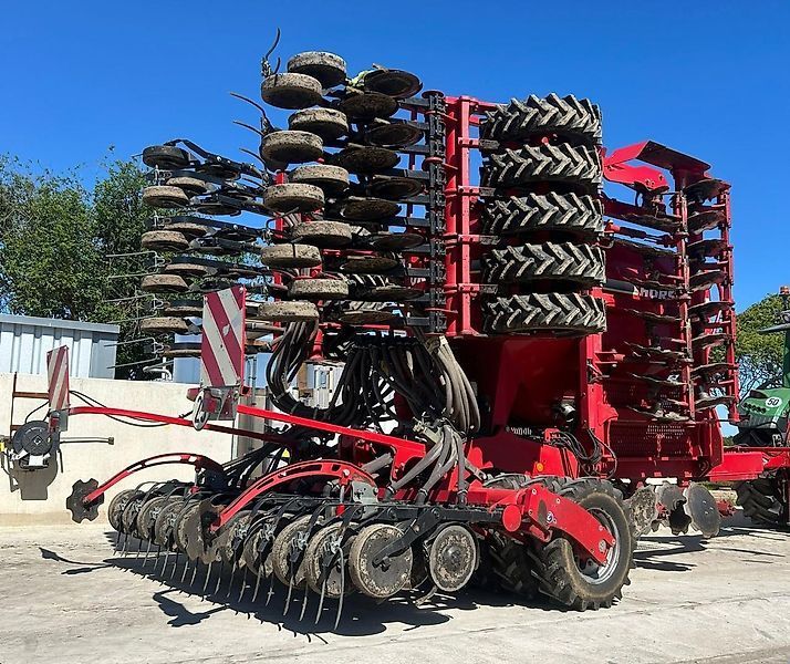 HORSCH Pronto 6 DC Foratrice 28.900 €