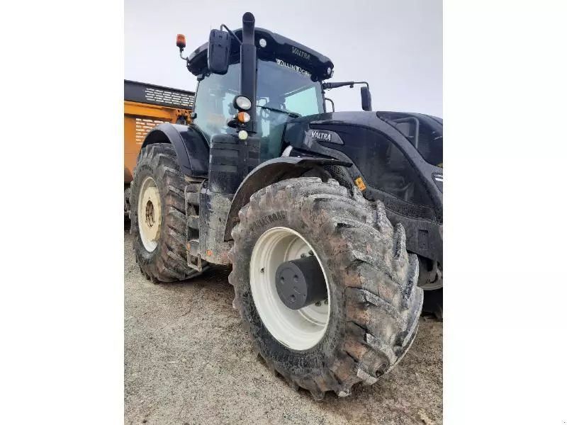 E-FARM: Valtra S374 - Tracteur - id MS524UZ - 228 000 € - Année: 2022 - Lecture du nombre d'heure: 703,Puissance du moteur (chevaux): 375,France