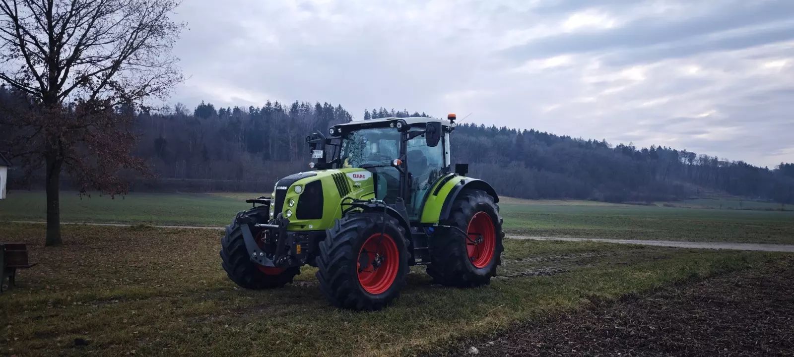 Claas Arion 460 Трактор 83 500 €