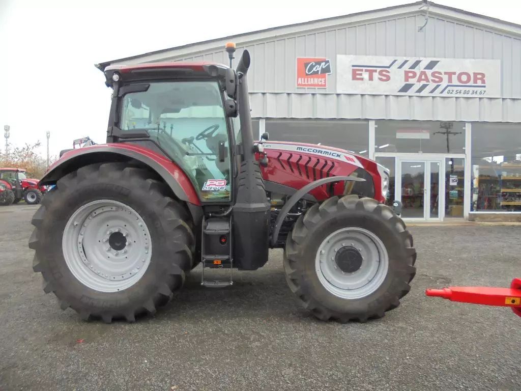 E-FARM: McCormick x7-417m - Tracteur - id KJDL4QE - Année: 2022 - Lecture du nombre d'heure: 422,Puissance du moteur (chevaux): 155,France