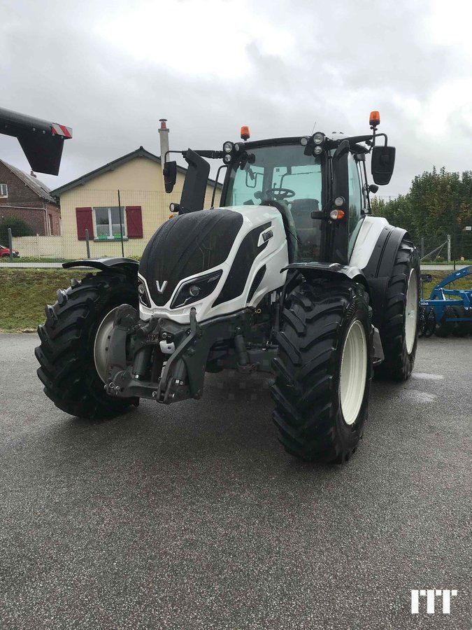 Valtra T 234 Tractor €89,000