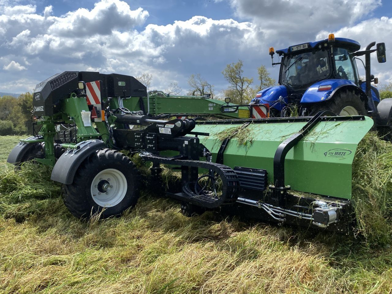 E-FARM: SaMASZ mrg 2-900 - démonstration - Tedder - id KS9BLAU - Year of construction: 2023 - France