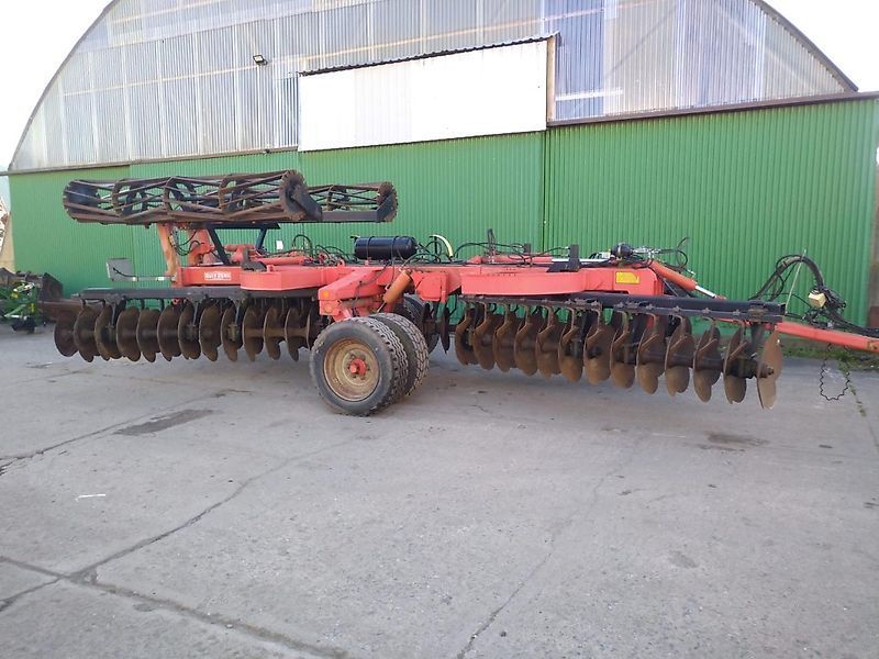 E-FARM: Quivogne md 52 - Disc harrow - id LKKILF2 - €6,800 - Year of construction: 2009 - Germany