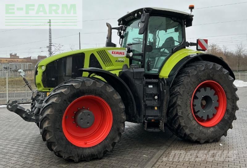 Claas Axion 950 Tractor