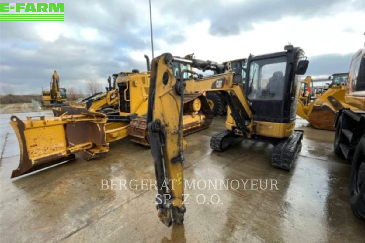 Caterpillar 303.5ecr excavator_crawler €37,000
