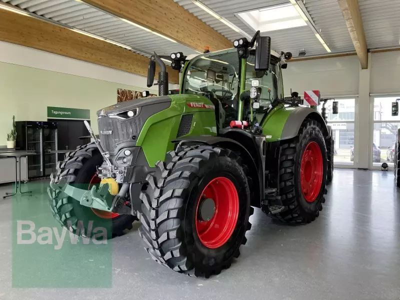 Fendt 728 Vario Profi Plus Трактор 233 500 €