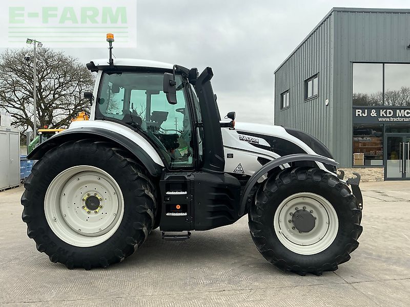 Valtra t234 versu tractor (st25939) Tractor €66,367