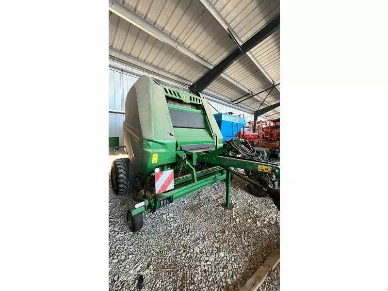 John Deere V451M Bálázó 26 500 EUR