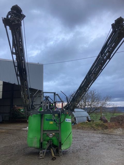 E-FARM: Tecnoma maxis - Pulverizador - id QRVYLNN - 6500 € - Año: 2011 - Francia
