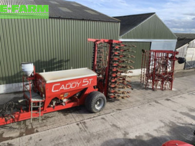 weaving caddy 5t c/w 8m disc drill and 6.6m tine drill weaving caddy 5t c/w 8m disc drill and 6.6m tine drill - Semoir direct - id EQYIBWM - 34 278 € - Année: 2011 | E-FARM