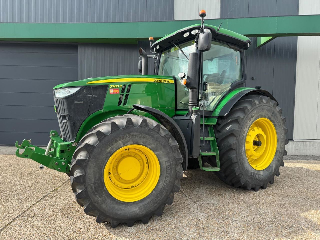 John Deere 7280 R Tractor €75,000