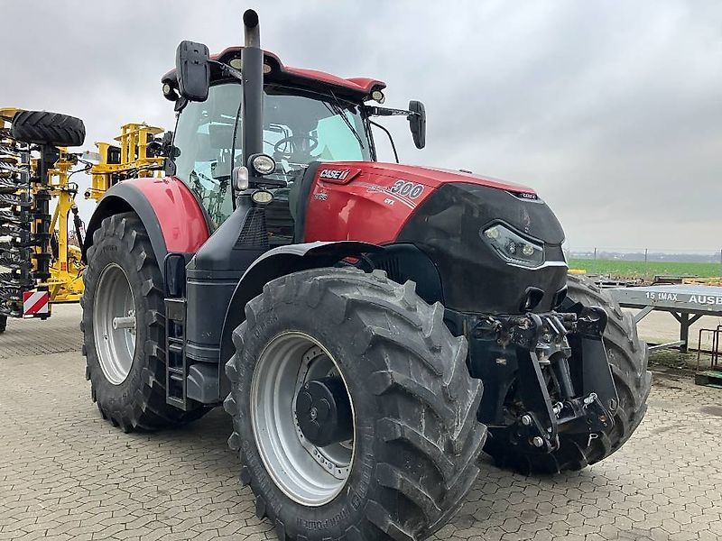 Case IH Optum 300 Tractor 91.660 EUR