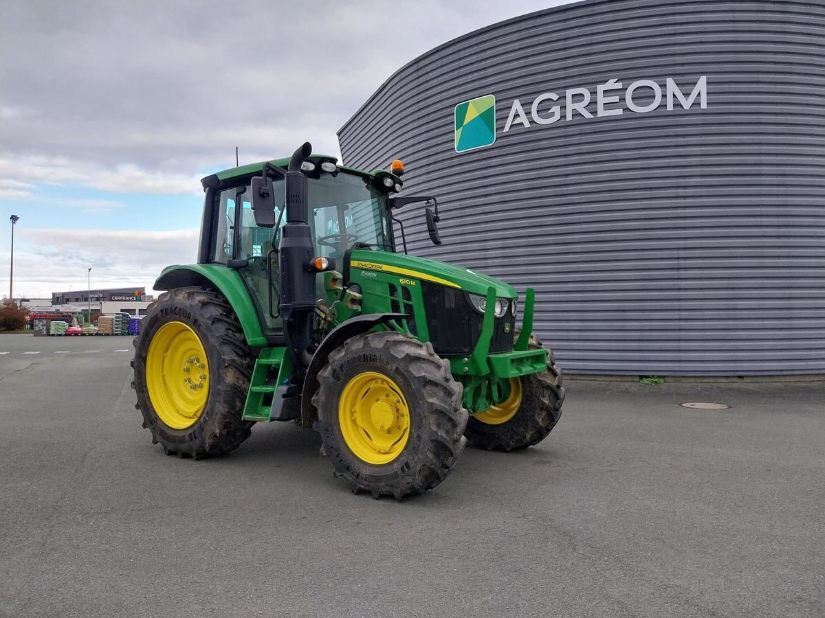 E-FARM: John Deere 6110 M - Traktor - id ZQGSJKT - 83.000 € - Baujahr: 2021 - Abgelesene Motorstunden: 2.400,Motorleistung (PS): 110,Frankreich