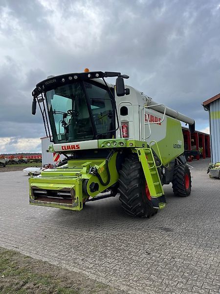 Claas Lexion 760 Combine harvester €119,000