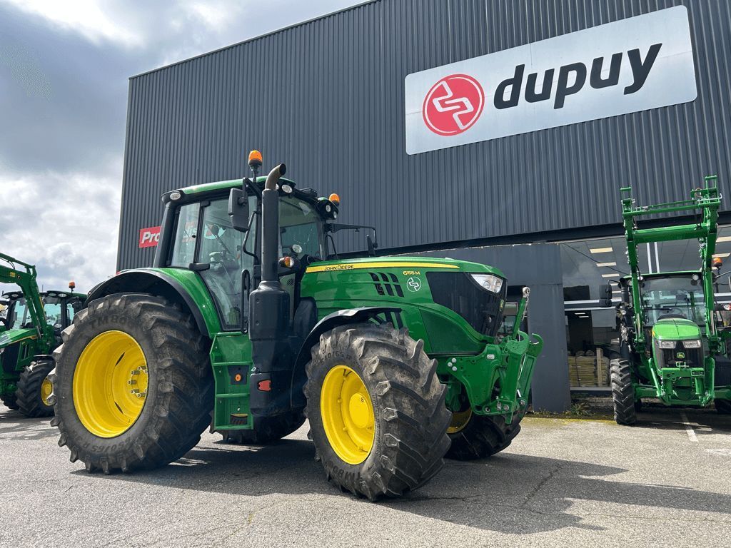 E-FARM: John Deere 6155 M - Traktor - id BITQ1Z1 - 95.000 € - Baujahr: 2022 - Abgelesene Motorstunden: 1.600,Motorleistung (PS): 155,Frankreich