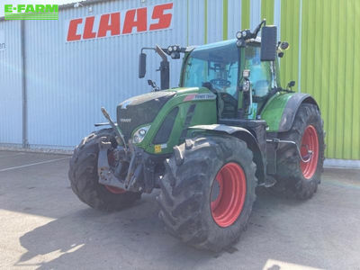 E-FARM: Fendt 724 Vario ProfiPlus - Tractor - id HDQEEES - €99,500 - Year of construction: 2018 - Engine hours: 7,480,Engine power (HP): 240,Germany