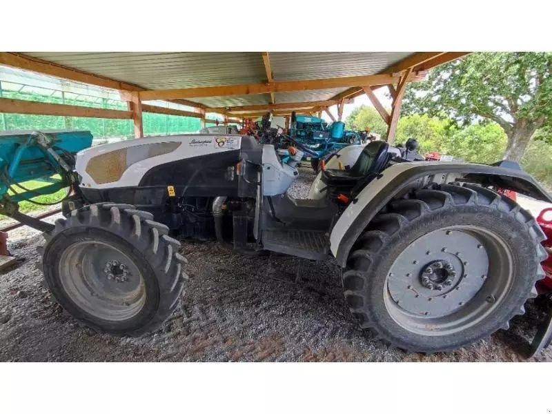 E-FARM: Lamborghini Strike 105 - Tractor - id PTZYCWE - 33.000 € - Año: 2020 - Horas: 1805,Potencia del motor: 105,Francia