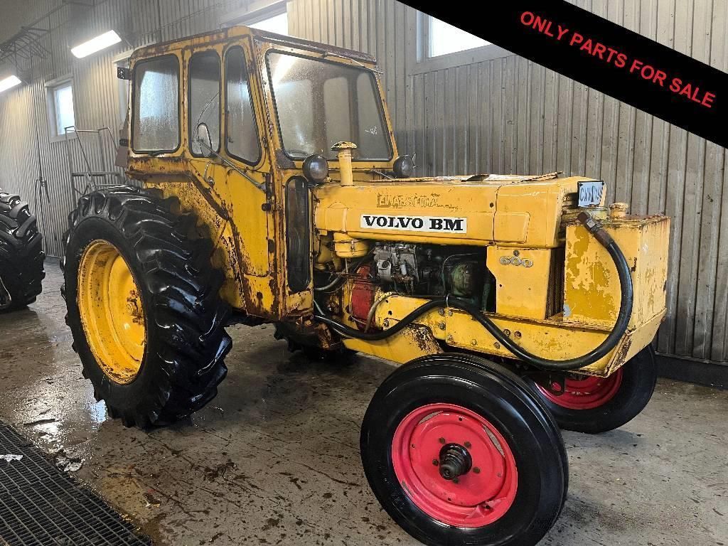 E-FARM: Volvo BM 600 dismantled. only sold as spare parts - Traktor - id TQIMR7T - Rok produkcji: 1968 - Szwecja