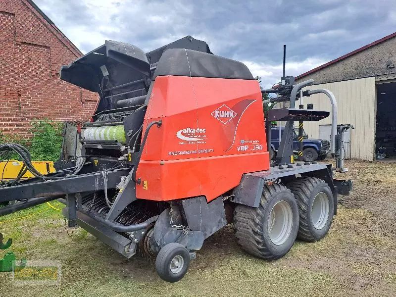 Kuhn VB 2190 Baler €18,000
