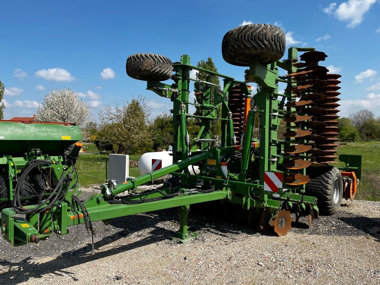E-FARM: Amazone catros+ 7003-2tx - Cultivator - id UMM5KTT - Year of construction: 2021 - France