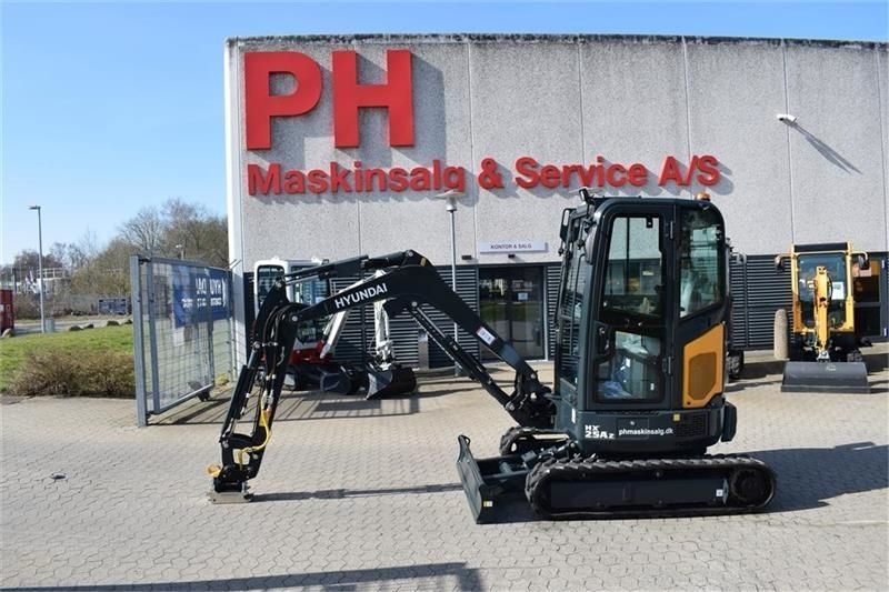 HYUNDAI hx 25a z ny model, tiltman kompakt s40 Mini excavator €40,140