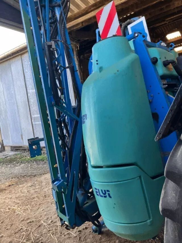 Berthoud elyte 1200l- Sprayer €15,000