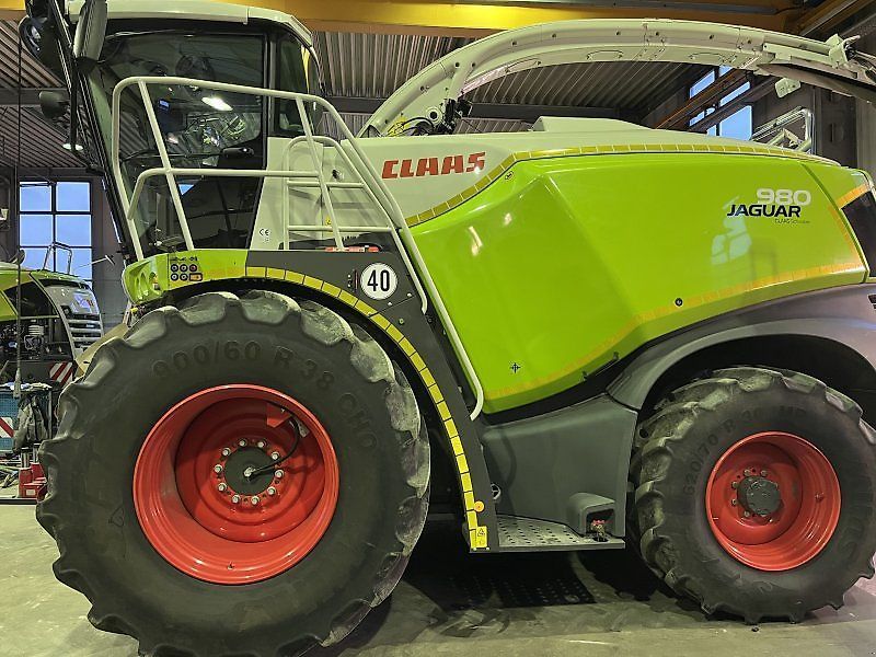 E-FARM: Claas Jaguar 980 - Cosechadora de forraje autopropulsada - id X8BXQAH - 317.000 € - Año: 2021 - Horas: 1644,Potencia del motor: 850,Alemania