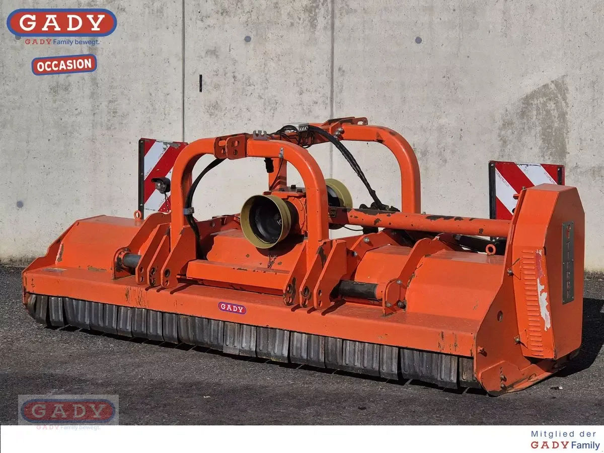E-FARM: Tierre 280 front-heckmulcher - Kosilnica z ličinkami - id 2SCFSUR - 4.416 € - Leto izgradnje: 2018 - Avstrija