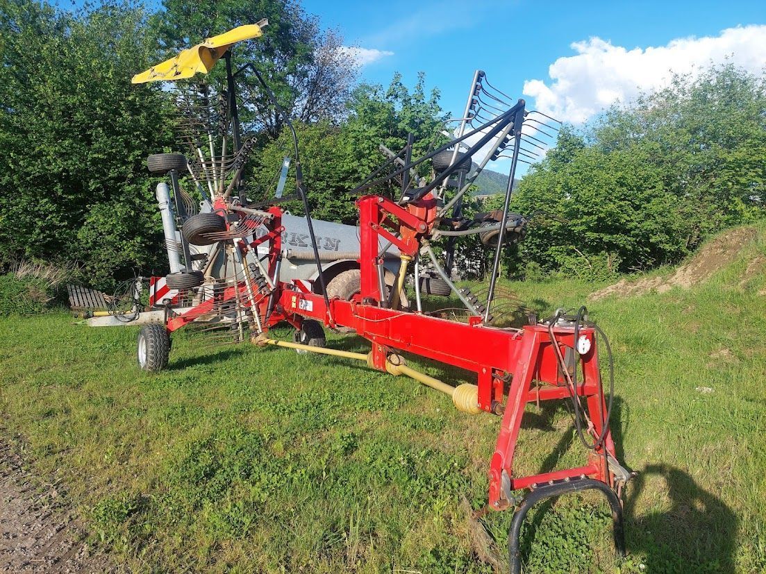 E-FARM: FELLA TS 1402 - Faneuse - id RVMSYEG - 6 000 € - Année: 2010 - France