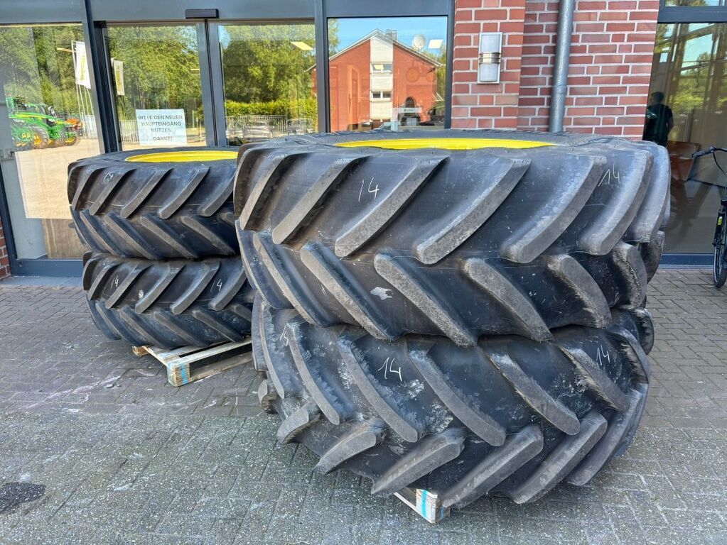 MICHELIN 650/65r38 + 540/65r28 Räder und Raupenlaufwerk 8.250 €