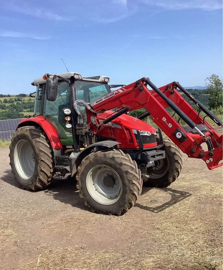 Massey Ferguson 5712 S Traktor 65 000 €