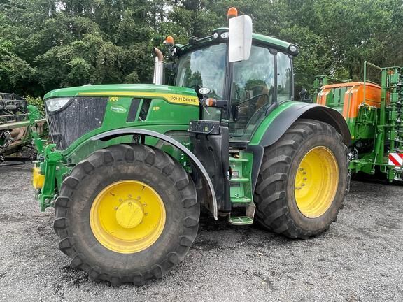 John Deere 6R 215 Tractor €138,744
