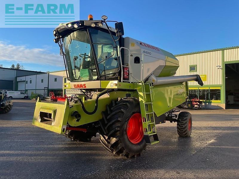 Claas Avero 240 Κομπίνα 89.243 €