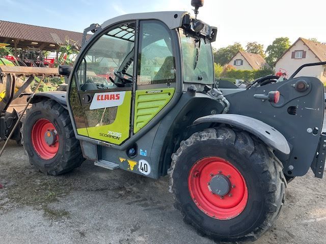 E-FARM: Claas scorpion 7035 - Teleskoplæsser - id KFU6T2N - 34.500 € - Produktionsår: 2016 - Motortimer: 7.300,Frankrig