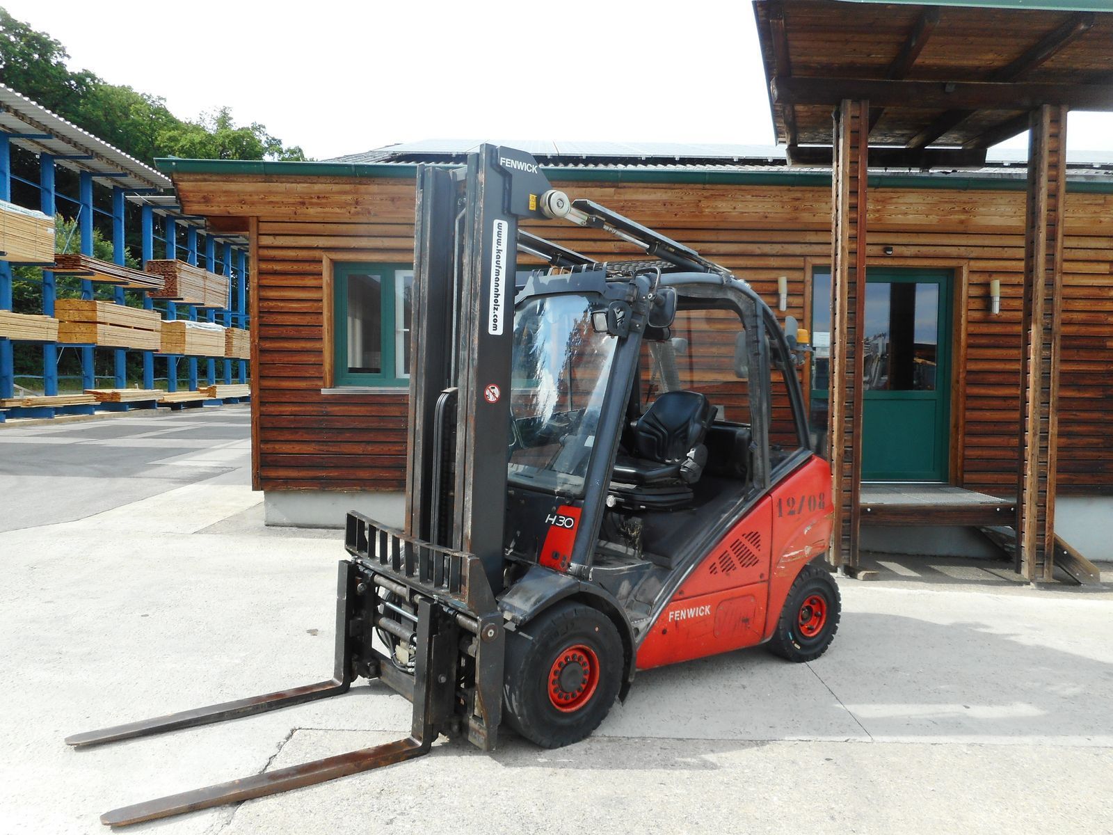 E-FARM: Linde h30d-01 triplex 5,95m + ss + zv - Gabelstapler - id FVT15KX - 10.900 € - Baujahr: 2012 - Abgelesene Motorstunden: 9.188,Österreich