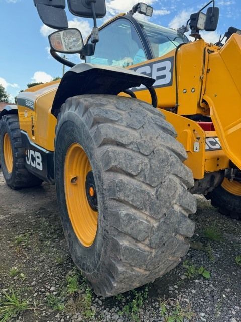 JCB 542-70 Telehandler €62,255