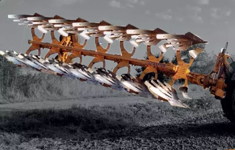 Moro Aratri raptor Pług