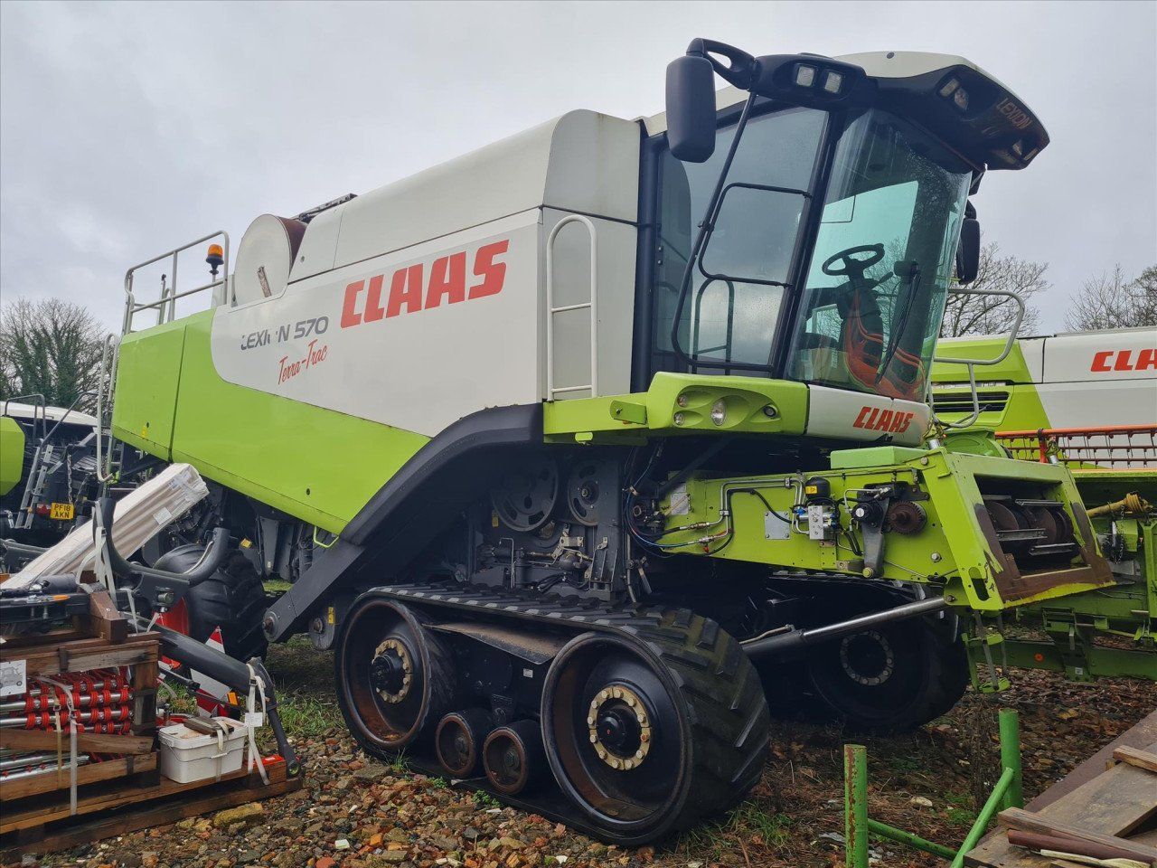 Claas Lexion 570 Combine harvester €71,064
