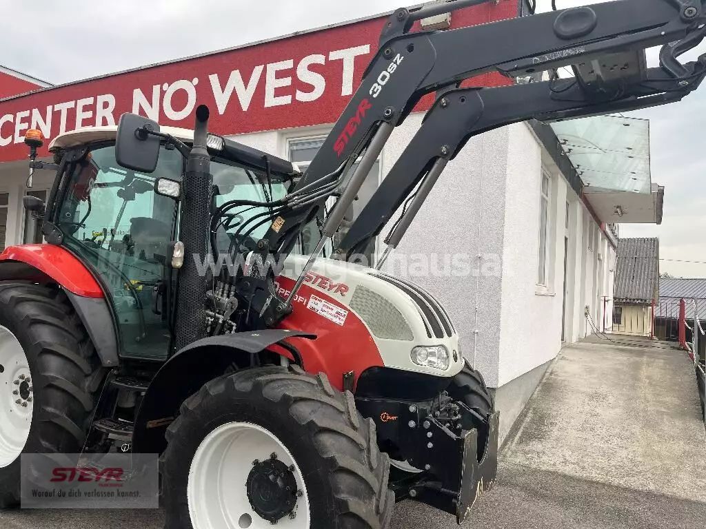 E-FARM: Steyr 4110 Profi Classic - Traktor - id TM2RDB2 - 39.381 € - Baujahr: 2010 - Abgelesene Motorstunden: 7.700,Motorleistung (PS): 110,Österreich