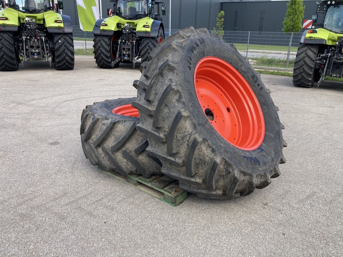 E-FARM: Mitas ac 65 600/65r38 - Ruedas y orugas - id 8VUDISU - 2900 € - Austria