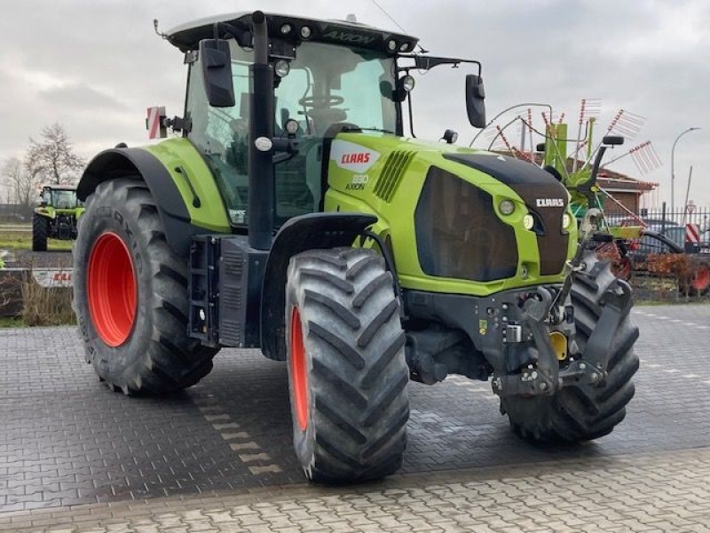 Claas axion 830 cebis tractor €105,000