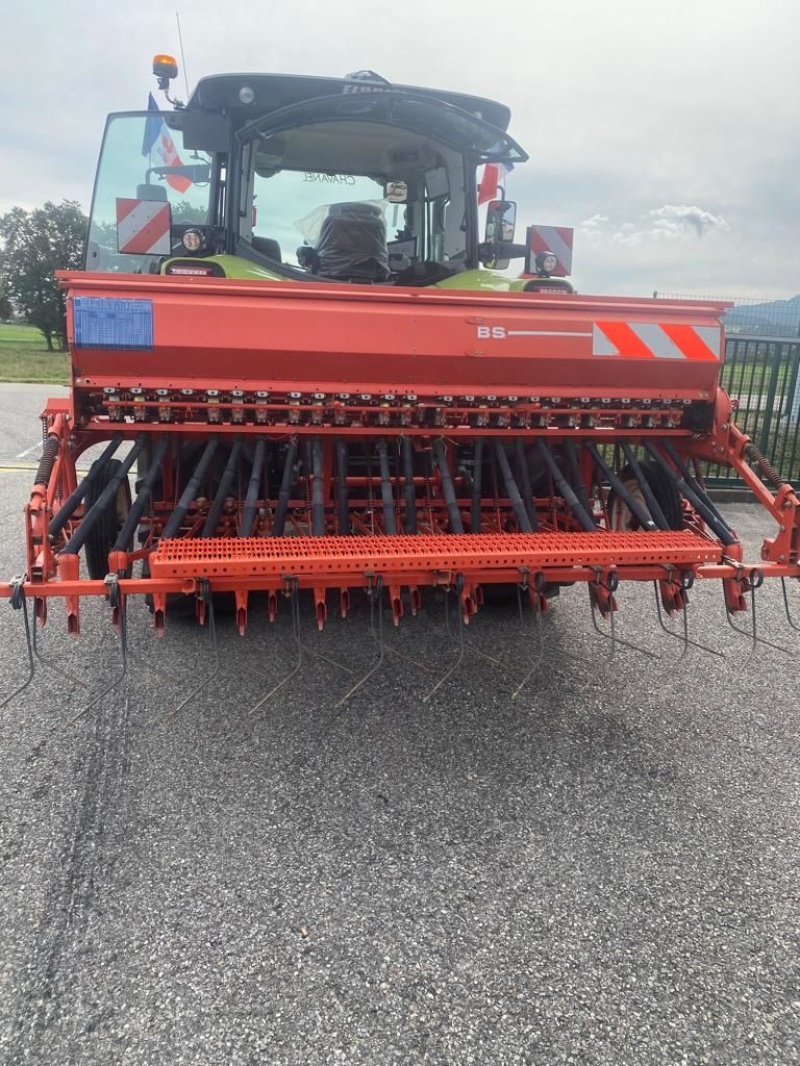 Kuhn Premia 300-20 MD drill 3 000 €