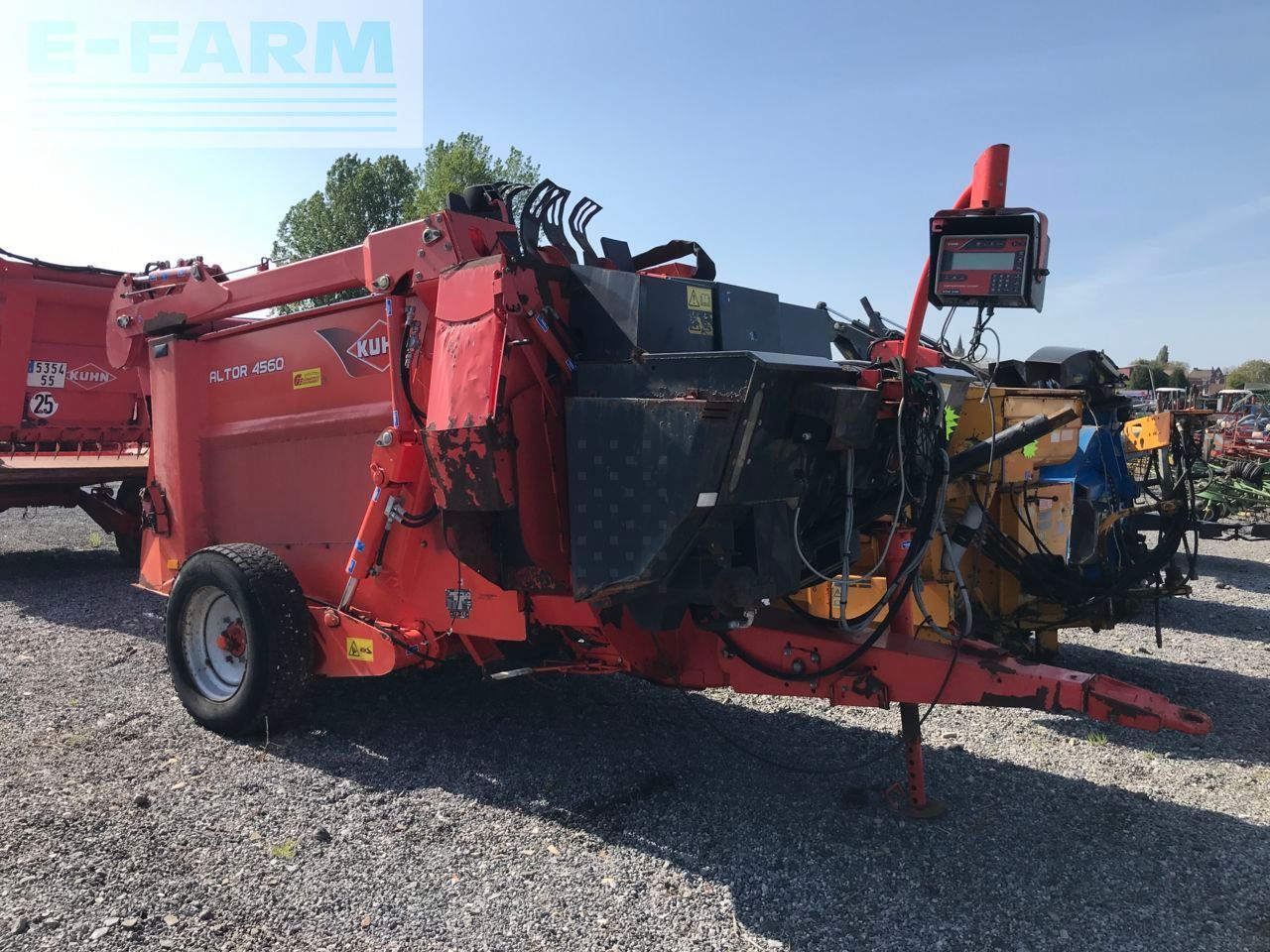 E-FARM: Kuhn altor 4560 - Autre mélangeuse - id PRNUQML - 5 900 € - Année: 2012 - France