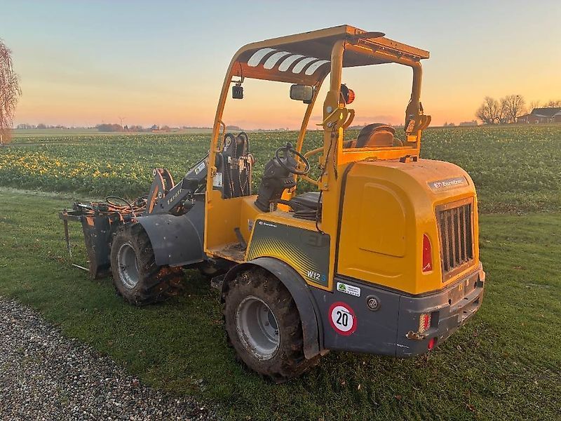 Eurotrac w12 Cargadora de dirección deslizante 23.414 €