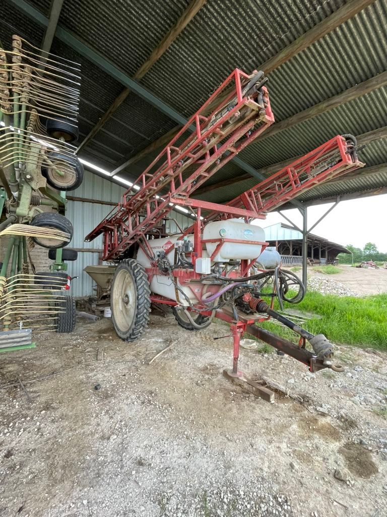 E-FARM: Kuhn audureau 2300 - Pulverizador - id WWQCRRL - Año: 1997 - Francia