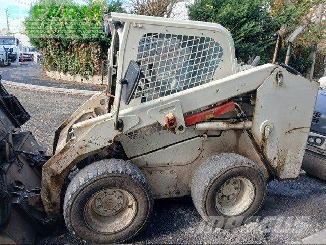 Caterpillar 246 d3 Погрузчик с бортовым поворотом 27 900 €