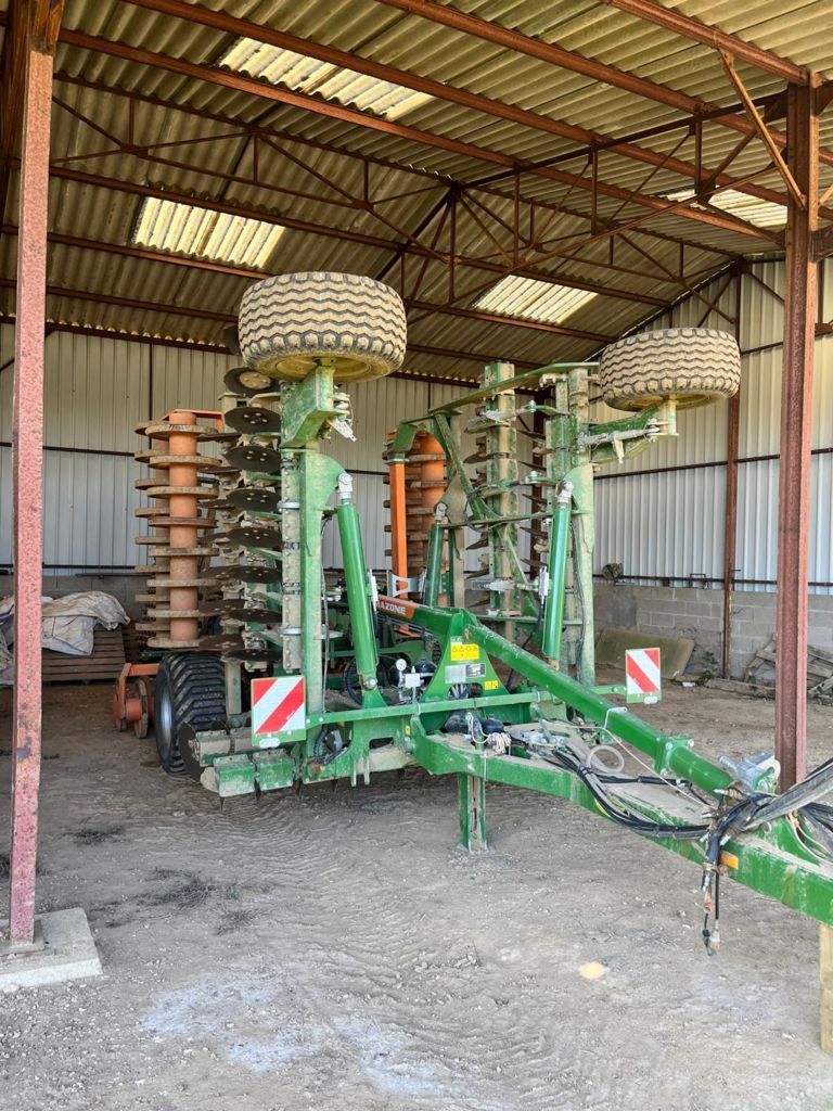 Amazone Catros+ 7003-2TX Cultivator €43,000