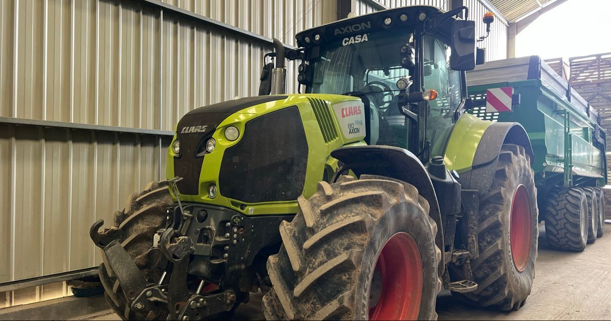 E-FARM: Claas Axion 810 - Tractor - id XXTLYZK - 82.000 € - Año: 2019 - Horas: 3000,Potencia del motor: 210,Francia