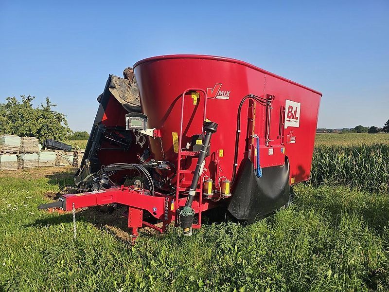 BVL v-mix plus 24-2s Mixer feeder €38,500